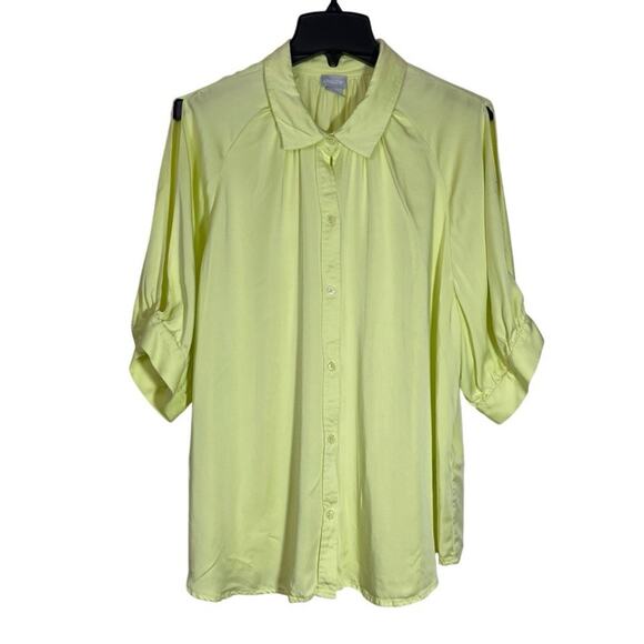 Chicos Top Womens 3 US 16/18 Butter Yellow Button Up Collared Slit Short Sleeve - Picture 1 of 12